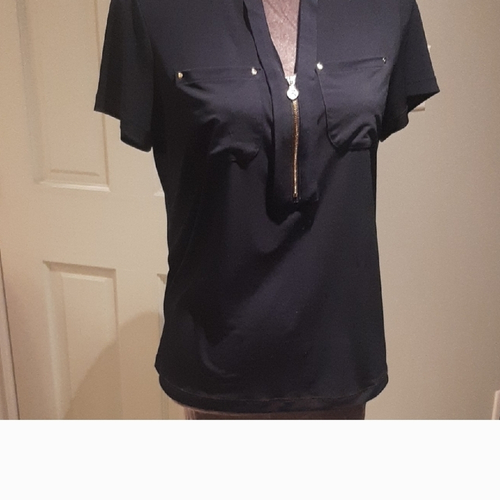 Anne Klein Navy🚢Black Knit Blouse with Gold Zipper Detail Size M